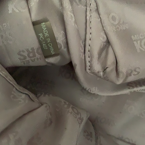 COPY - Michael Kors - Picture 8 of 12